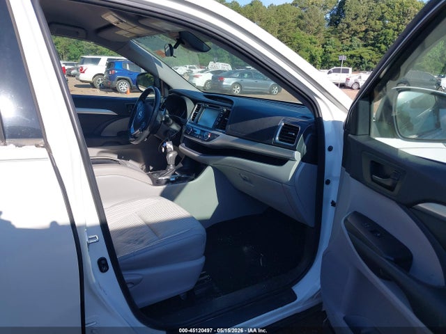 Toyota Highlander Le Plus