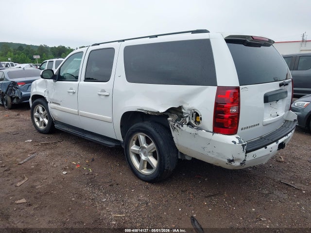 Chevrolet Suburban 1500 Lt