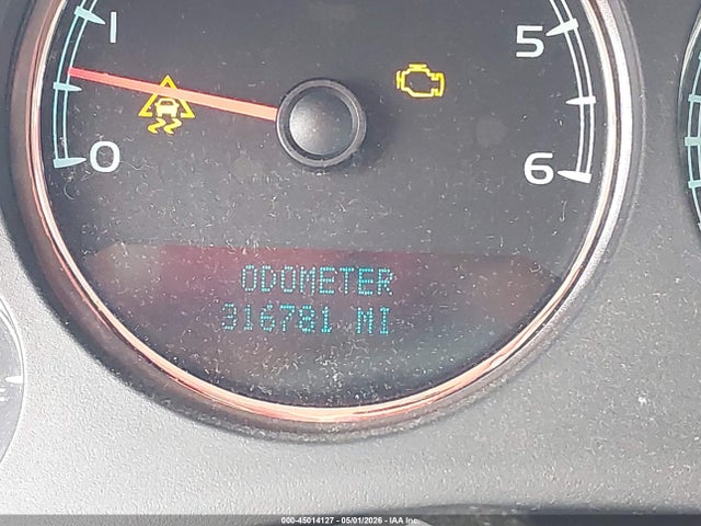 Chevrolet Suburban 1500 Lt