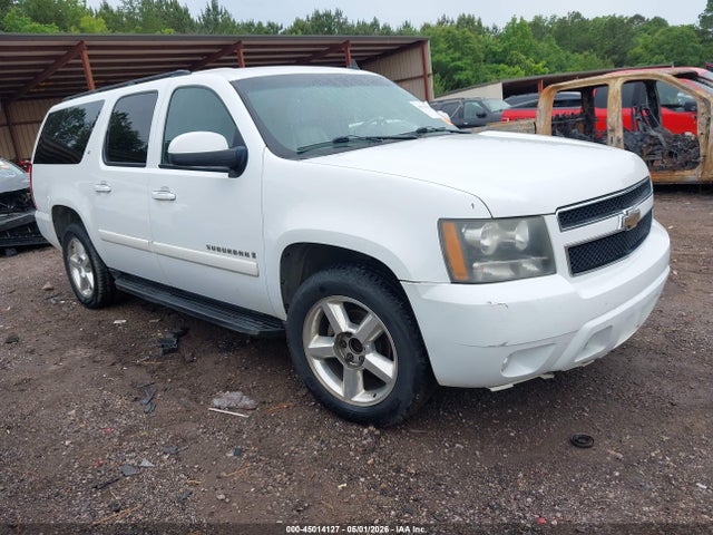 Salvage Chevrolet Suburban 1500 Image