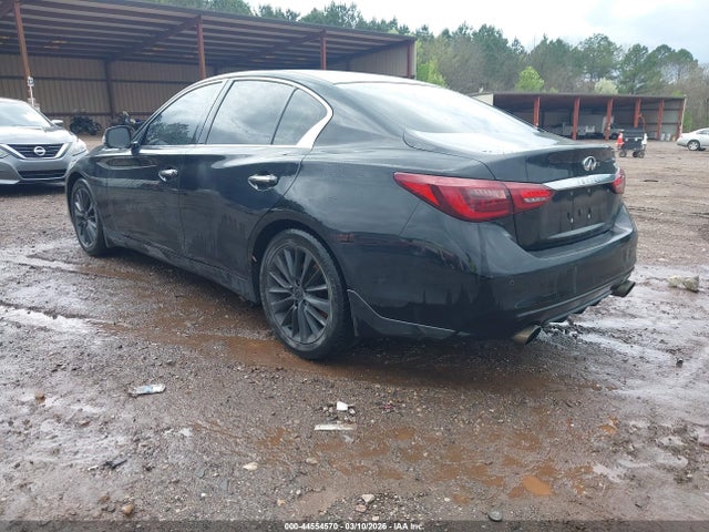 INFINITI Q50 Luxe