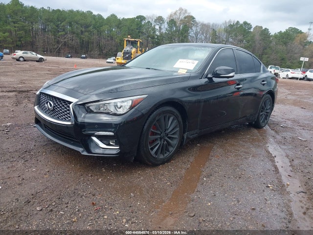 INFINITI Q50 Luxe