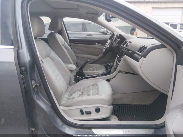 Volkswagen Passat 2.0l Tdi Sel Premium
