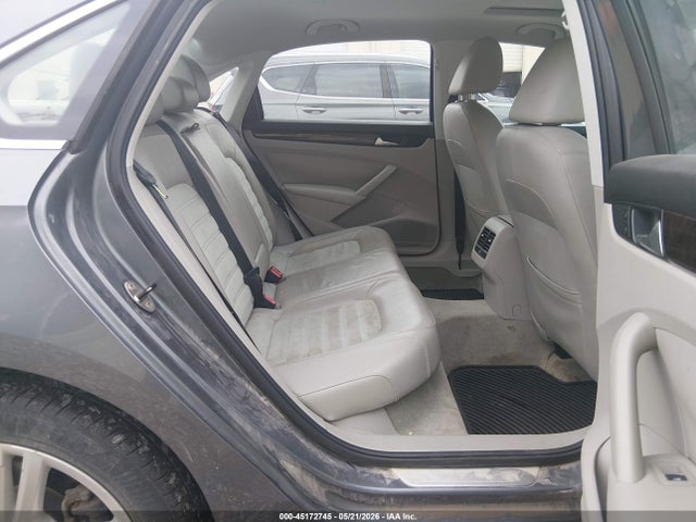 Volkswagen Passat 2.0l Tdi Sel Premium