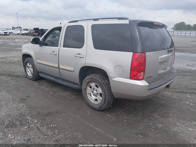 GMC Yukon Sle