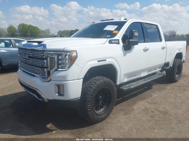GMC Sierra 2500 4wd  Standard Bed Denali