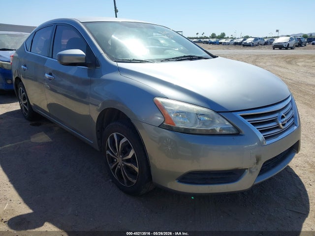 Salvage Nissan Sentra Image