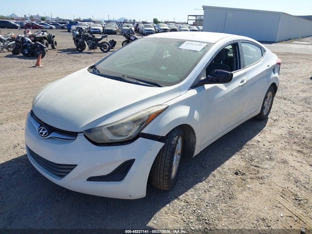 Hyundai ELANTRA Se
