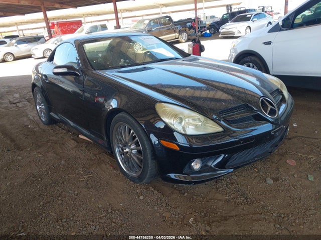Salvage Mercedes-Benz Slk-class Image