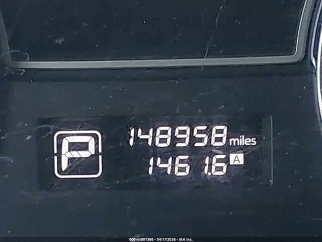 Nissan Pathfinder S
