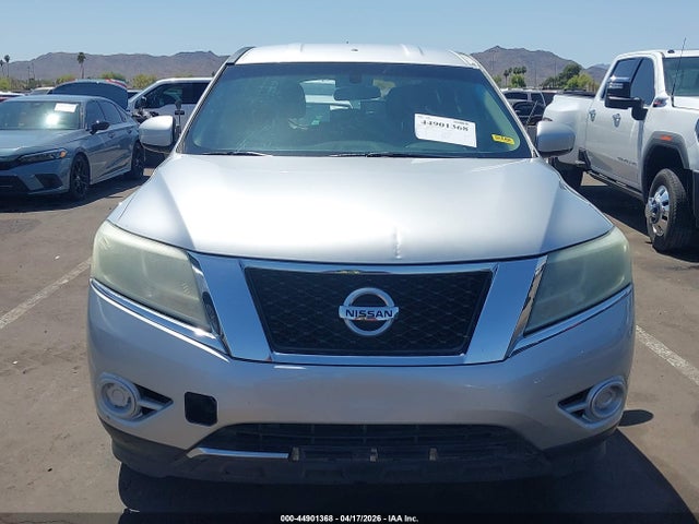 Nissan Pathfinder S
