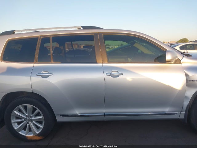 Toyota Highlander Limited V6