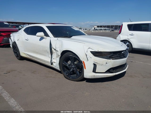 Salvage Chevrolet Camaro Image