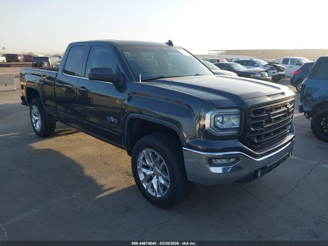 Salvage GMC Sierra 1500 Image
