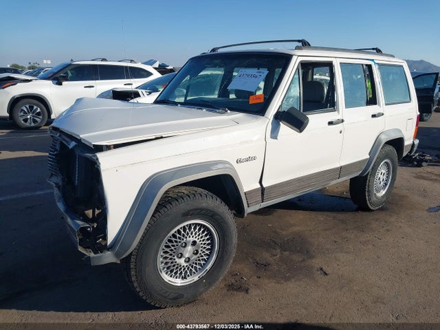 Jeep Cherokee Country