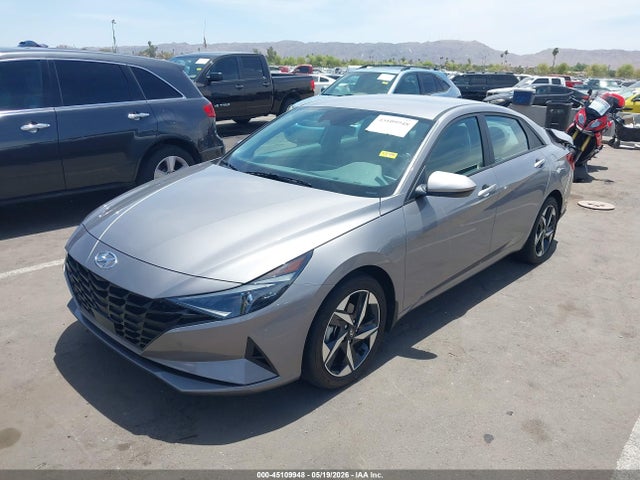 Hyundai ELANTRA Sel