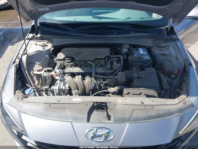 Hyundai ELANTRA Sel