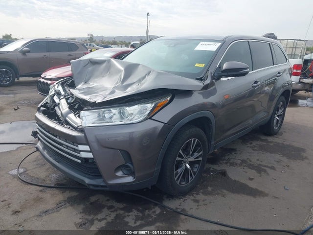 Toyota Highlander Le