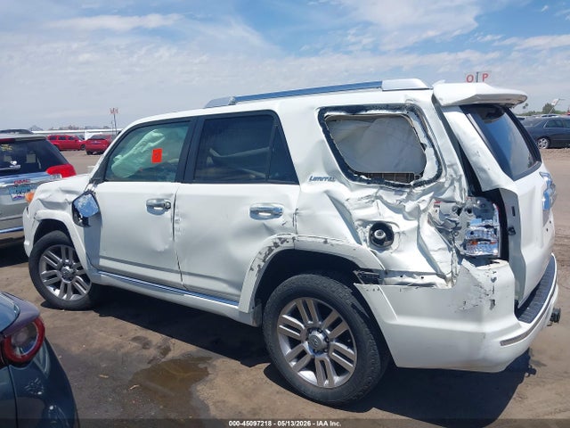 Toyota 4Runner Limited V6