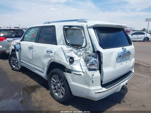 Toyota 4Runner Limited V6