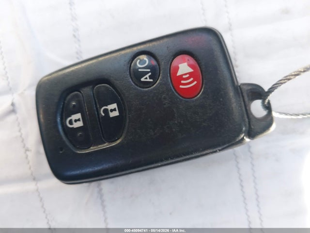 Toyota Prius Three