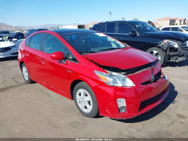 Salvage Toyota Prius Image