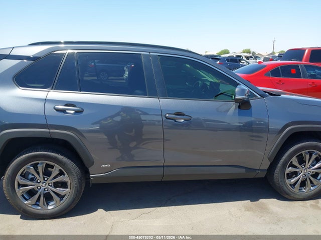 Toyota RAV4 Xle Premium
