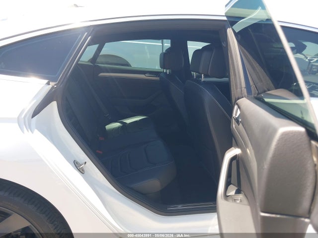 Volkswagen Arteon 2.0t Sel R-line