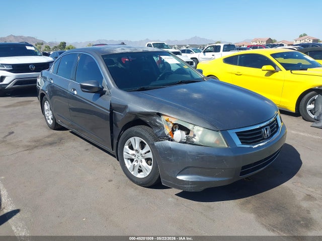 Salvage Honda Accord Image
