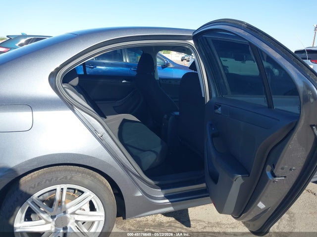 Volkswagen Jetta 1.4t S