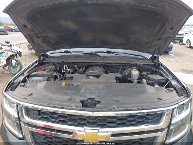 Chevrolet Suburban 4wd Lt