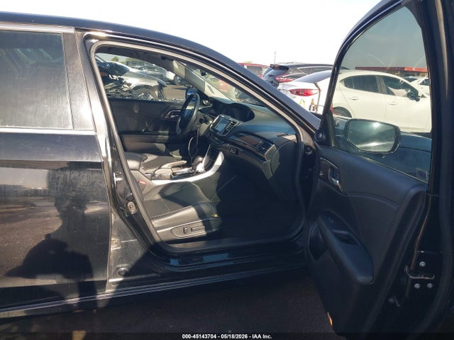 Honda Accord Touring V6