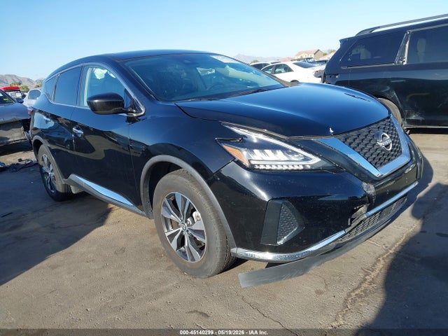 Salvage Nissan Murano Image