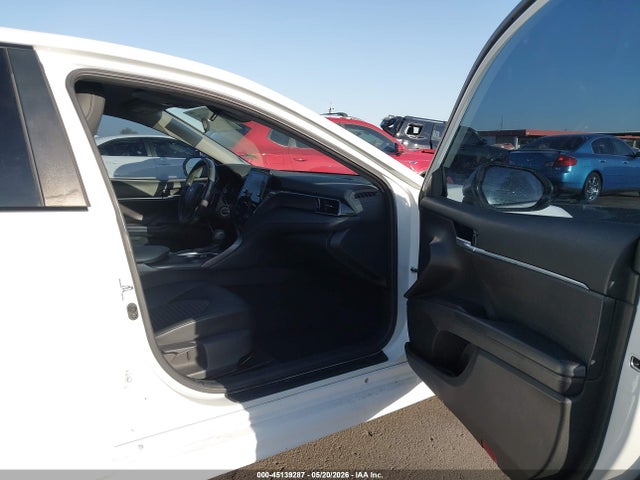 Toyota Camry Se Nightshade Edition
