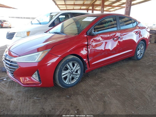 Hyundai ELANTRA Sel