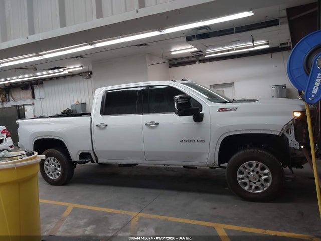 Chevrolet Silverado 2500 4wd  Standard Bed Ltz