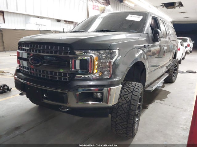 Ford F-150 Xlt