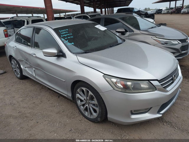 Salvage Honda Accord Image