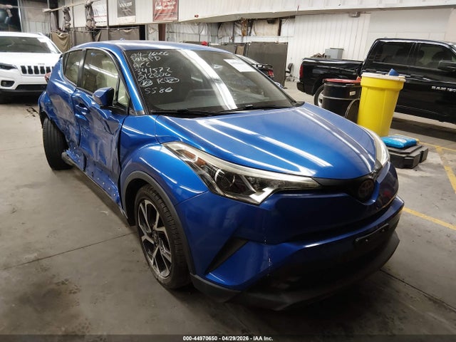 Salvage Toyota C-HR Image