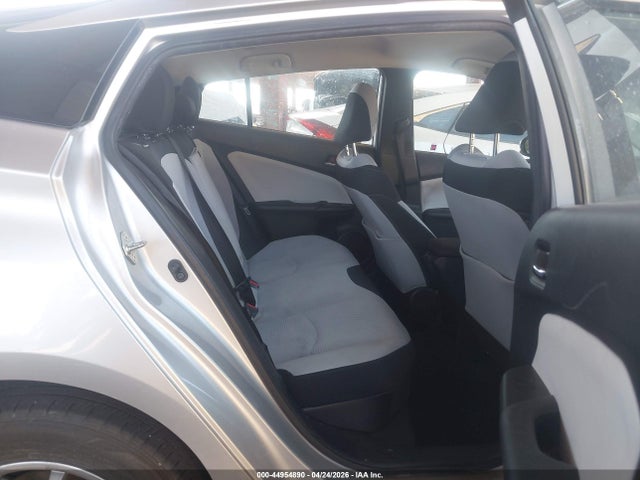 Toyota Prius Le