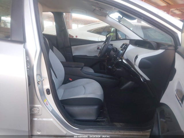 Toyota Prius Le