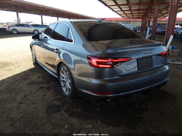 Audi A4 45 Premium