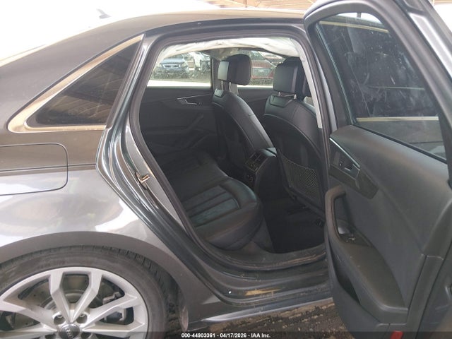 Audi A4 45 Premium