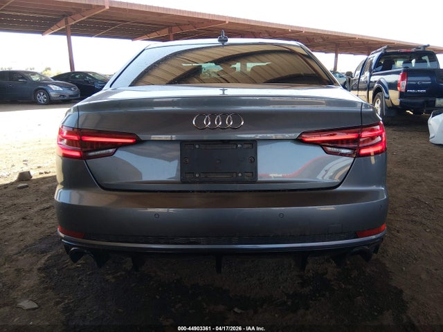 Audi A4 45 Premium
