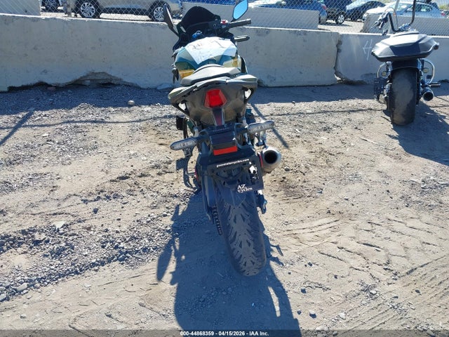 Honda Cbr500 Ra