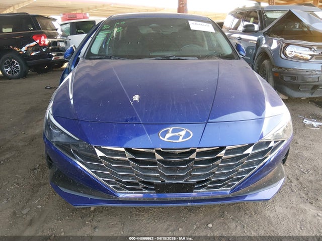 Hyundai ELANTRA Sel
