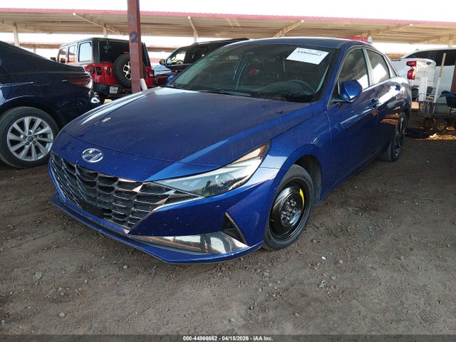 Hyundai ELANTRA Sel