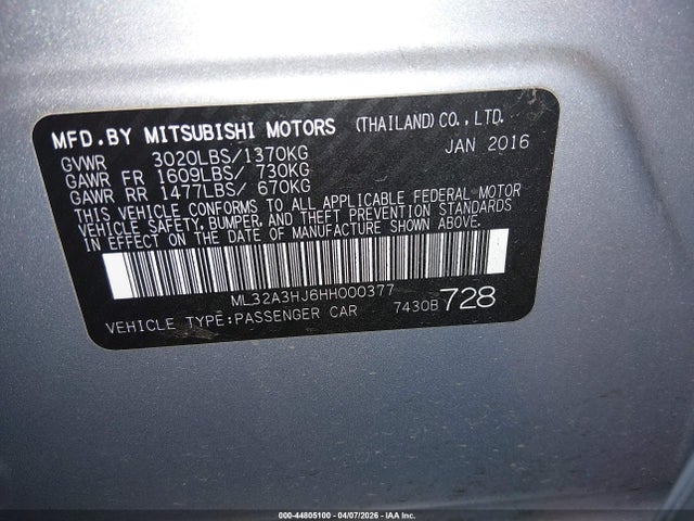 Mitsubishi Mirage Es