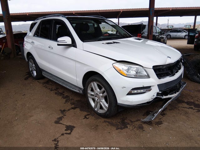 Salvage Mercedes-Benz M-Class Image