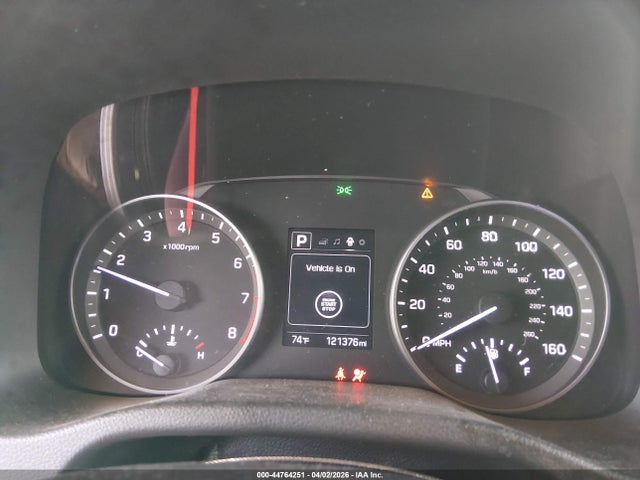 Hyundai ELANTRA Value Edition